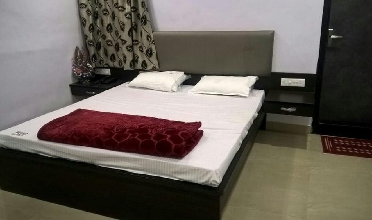 Hotel Raj Heritage Raipur  Exterior photo